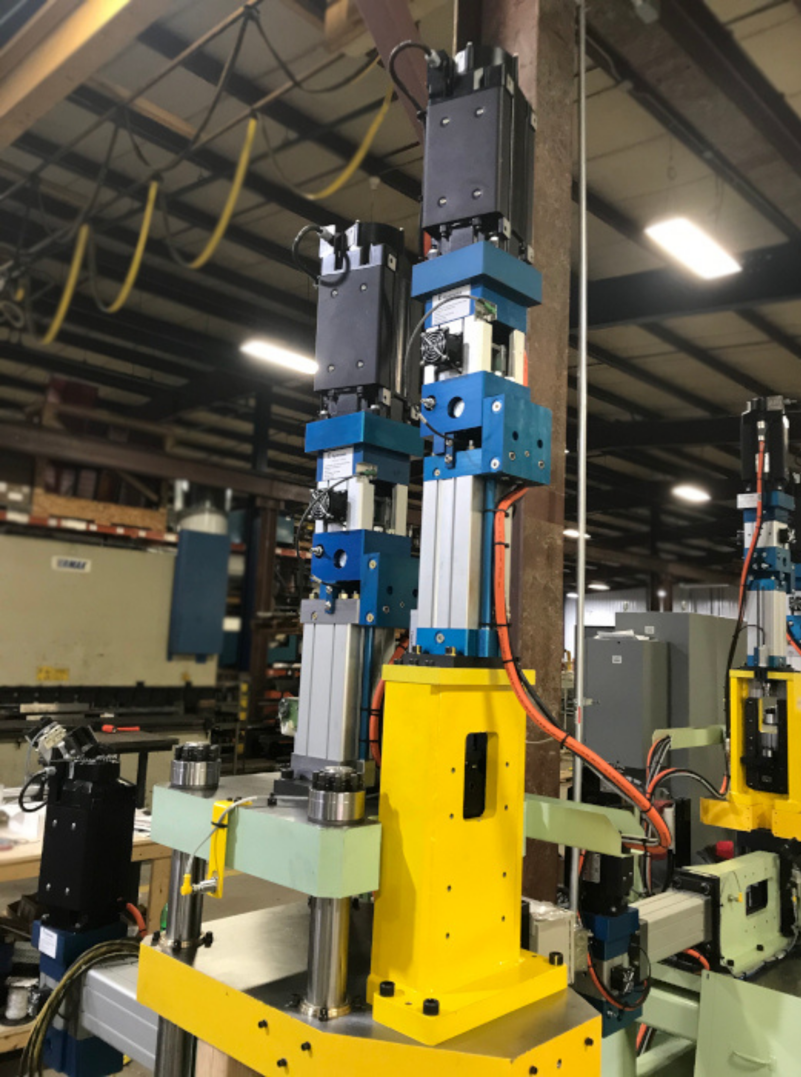 Assembly – Clamping components for hydroforming and bending – Automotive Industry