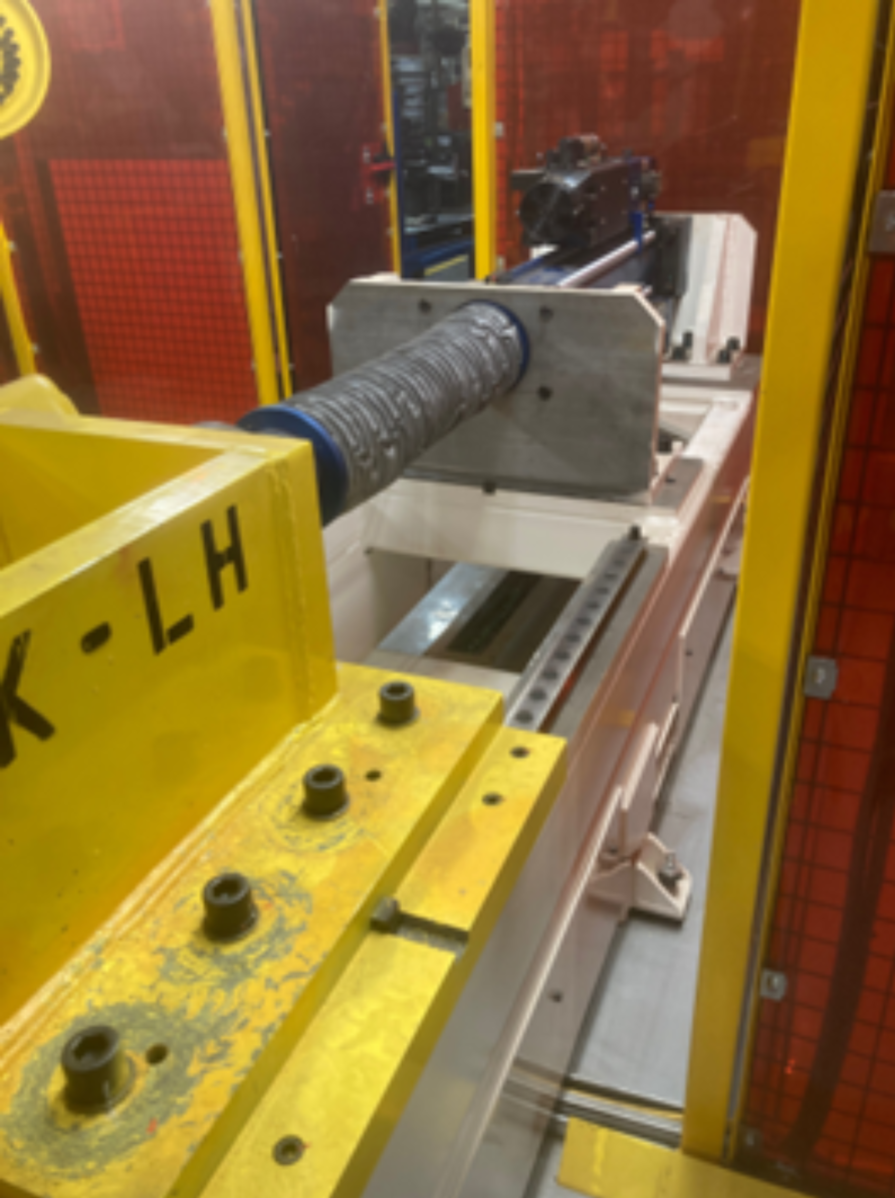 WELDING PRESS: POSITIONING AND CLAMPING TRUCK AXLE COMPONENTS FOR WELDING USING HIGH FORCE LINEAR ACTUATORS